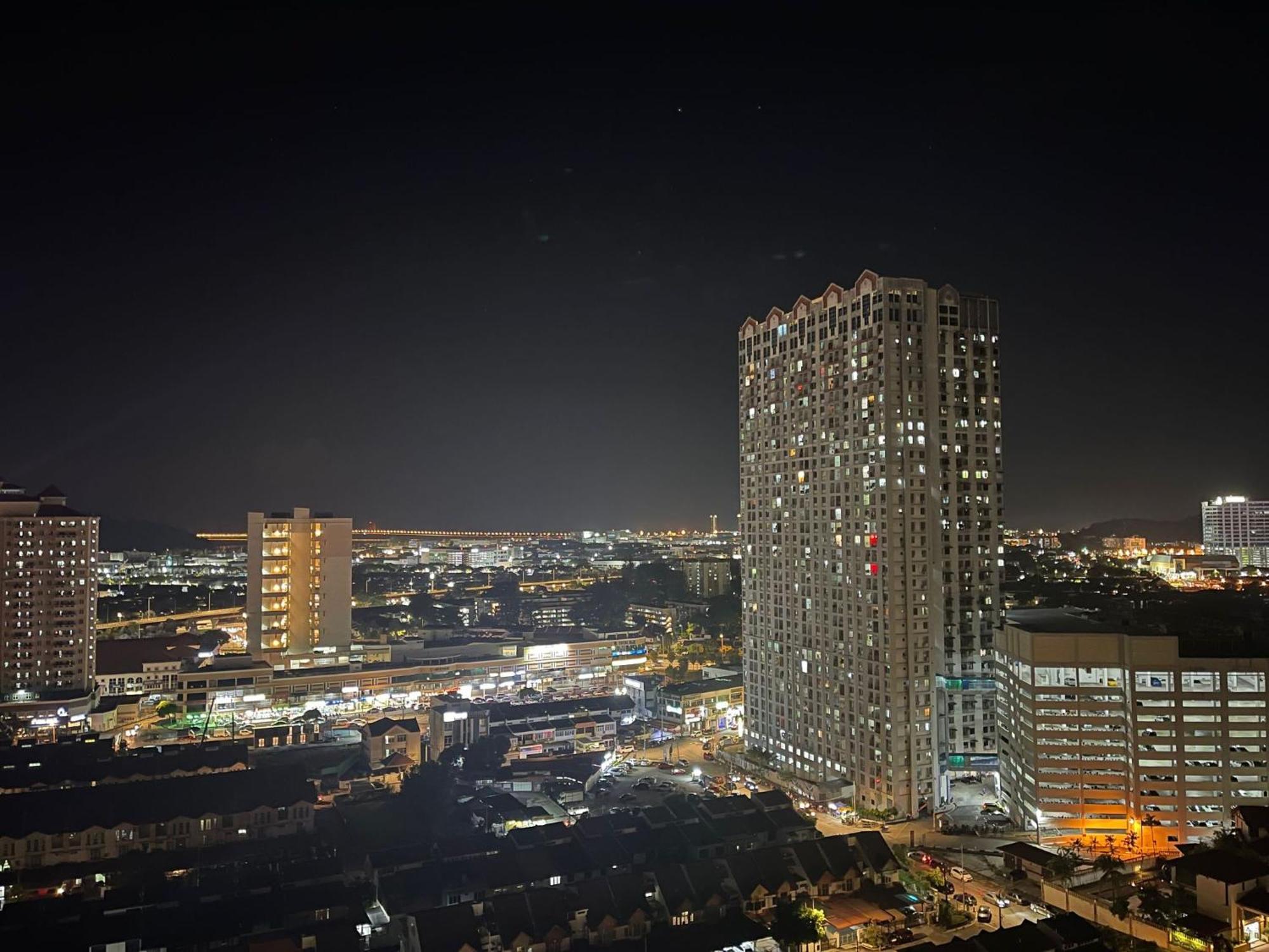 Apartamento New 6Pax Soho Near Usm & Spice Arena & Airport Bayan Lepas Exterior foto